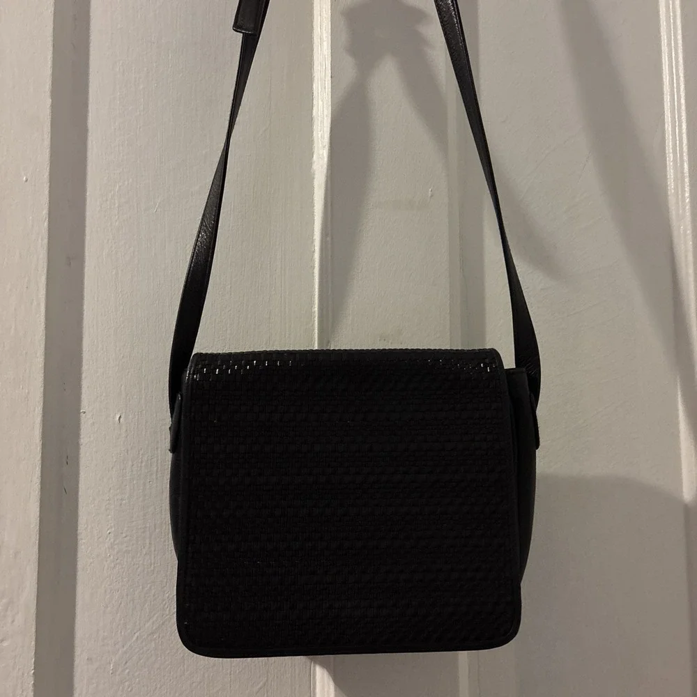 Vintage Linda Allard, Ellen Tracy Black Shoulder Strap Women's Leather Purse